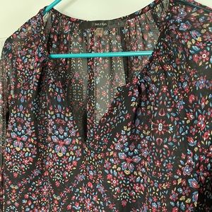 Flowy floral Blouse